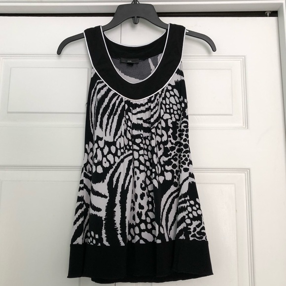 IZ Black and White Print Halter Tank Top - Picture 1 of 5